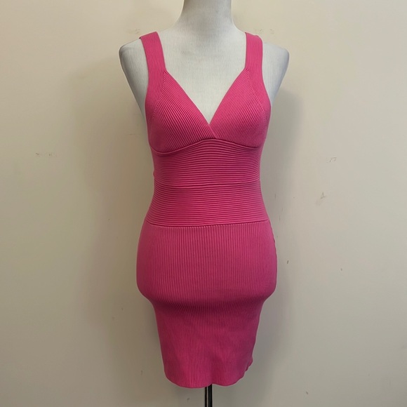 New Endless Rose Barbiecore Ribbed Open Back Sweater Dress Size Small - Picture 1 of 8